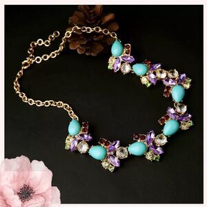STUNNING High-End Resin and Crystal Statement Necklace